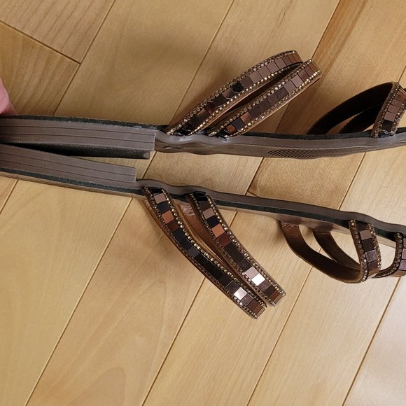 Sandals - Picture 6 of 6